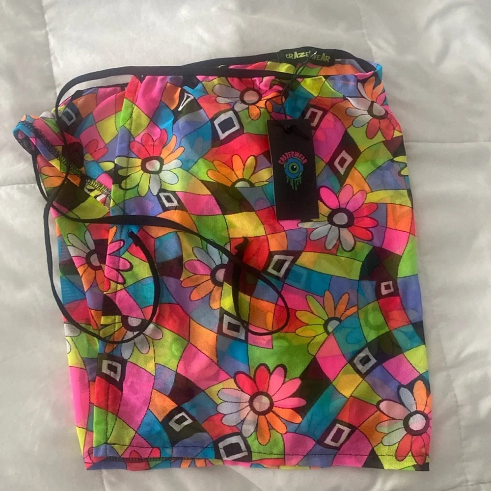 Trippy Mesh Skirt - Picture 1 of 2